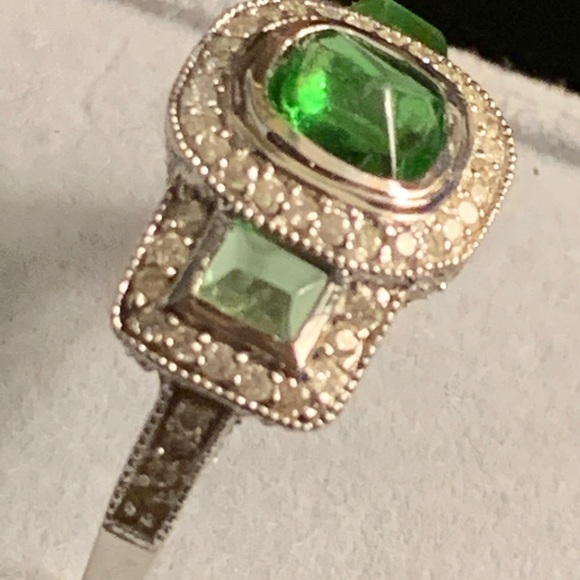 Helenite & Diamond 10k White Gold Ring - Picture 2 of 15